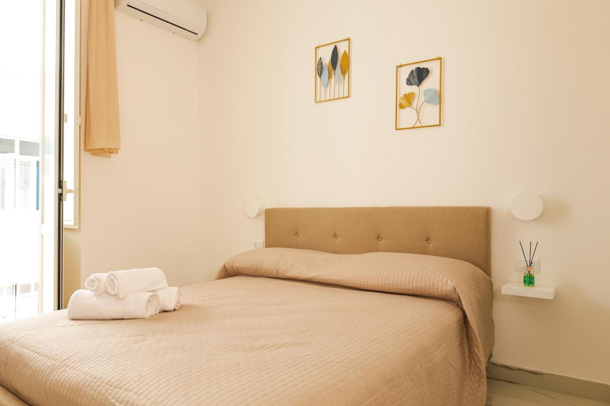 Napoli Station Rooms Esterno foto